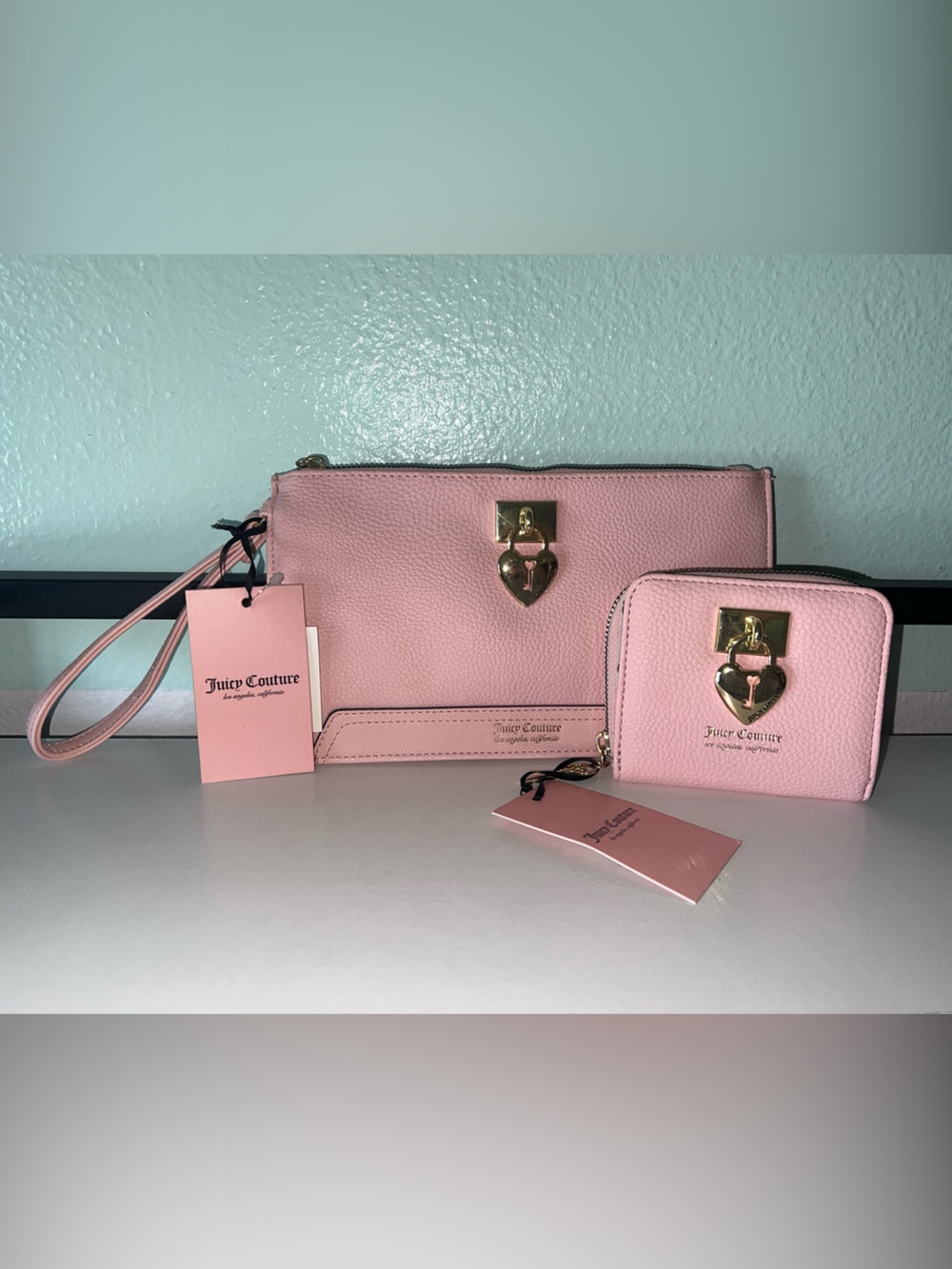 Juicy Couture Light Pink Pebbled Wristlet & Coin Wallet Set in Pink Macaroon - Picture 4 of 4